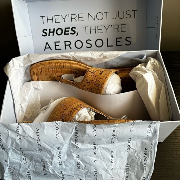 Aerosoles Barry, Women's Thong Mini Wedge Sandal in Cork, 9.5 - Picture 11 of 12